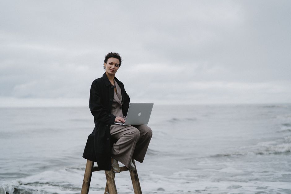 Reliable Wi-Fi Anywhere: A 3-Layer Nomad Setup